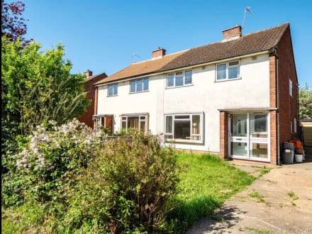 Cleevelands Avenue, GL50 4PS