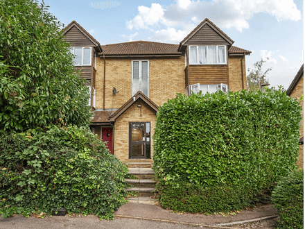 Colwyn Green, NW9 7RB