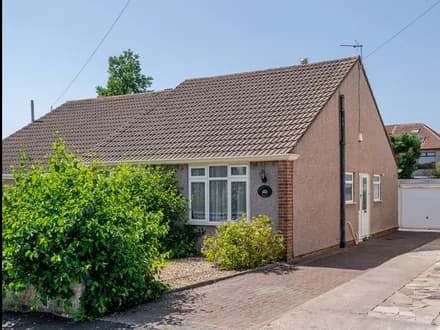 Mount Gardens, BS15 8NY