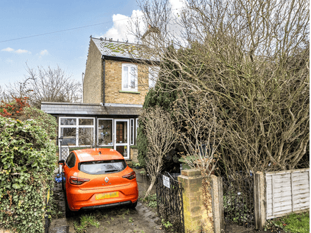 Gander Green Lane, SM3 9QZ